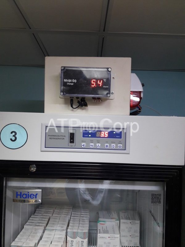 Hình ảnh thực tế của hệ thống theo dõi nhiệt độ tại Bệnh Viện Đại Học Y Dược