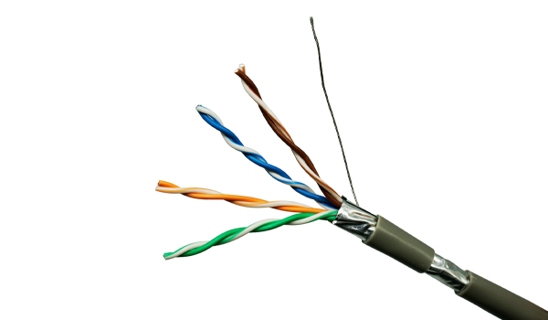 Dây cáp mạng là một loại dây dẫn phổ biến, được chế tạo từ kim loại hoặc hợp kim